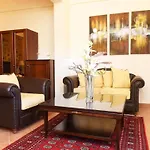 Paris Aparthotel *