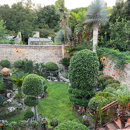 アパートホテル パリ Rhodes City