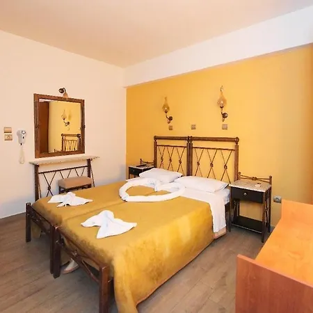 アパートホテル パリ Rhodes City