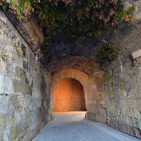 パリ * Rhodes City