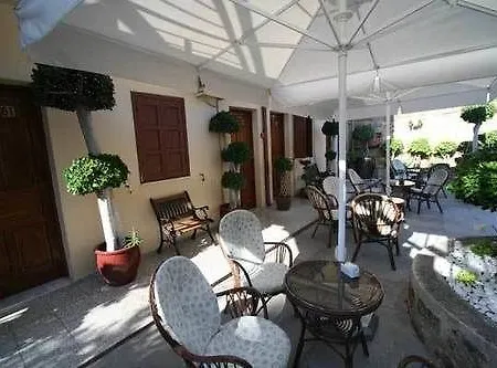 Hotel apartamentowy Paris Rhodes City