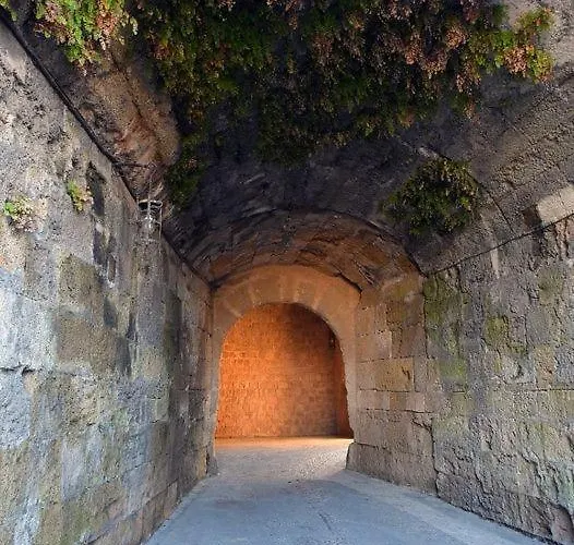 Paris * Rhodes City